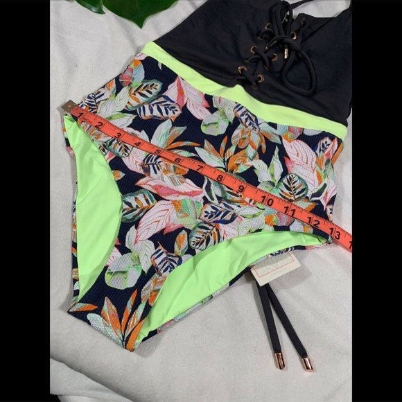 NWT $154 Maaji Lime Light One-piece Swimsuit in Black‎ Forest [SZ Small ] - Picture 8 of 12